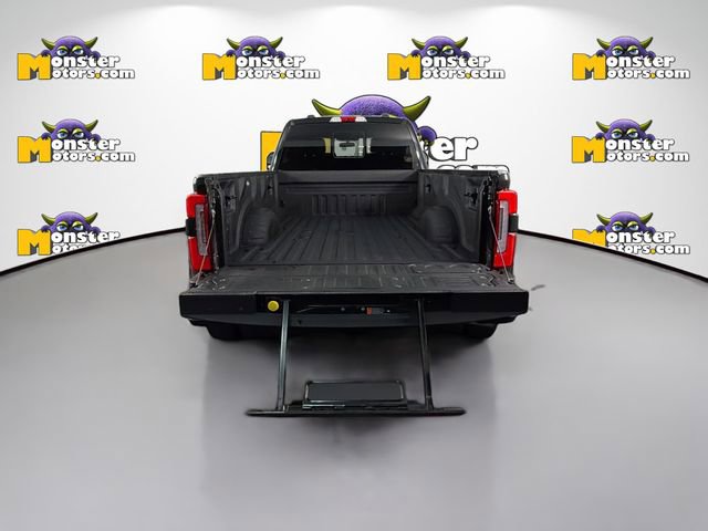 Used 2023 Ford F450 Platinum w/ FX4 Off-Road Package AWD/4WD image 27