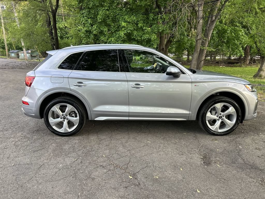 Used 2025 Audi Q5 2.0T Premium Plus AWD/4WD image 9