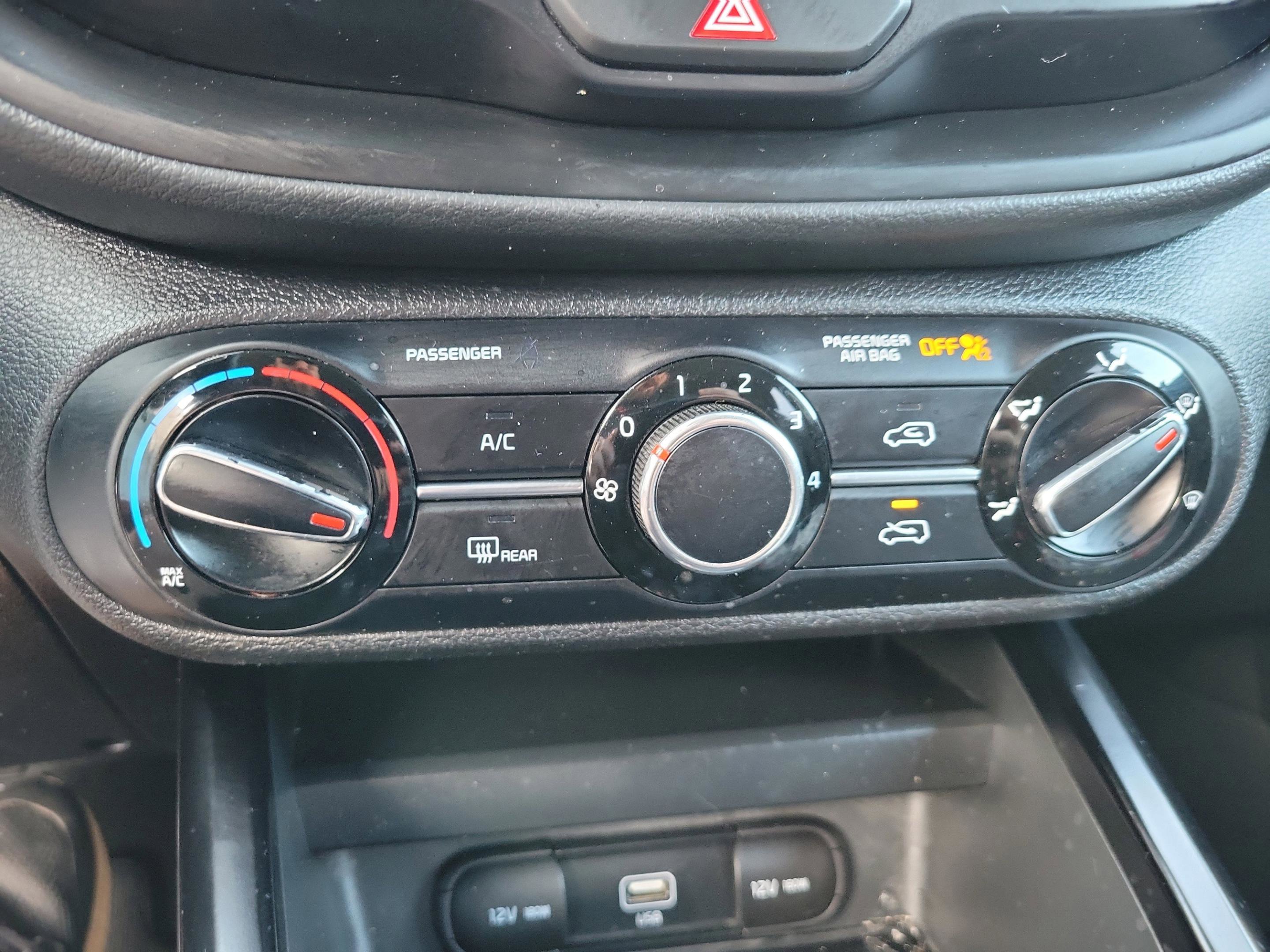 Used 2020 Kia Soul X-Line image 28