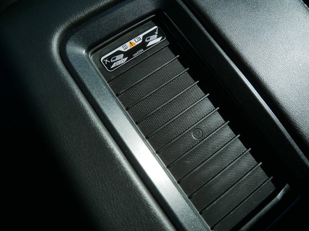 Used 2020 Chevrolet Tahoe Premier image 31