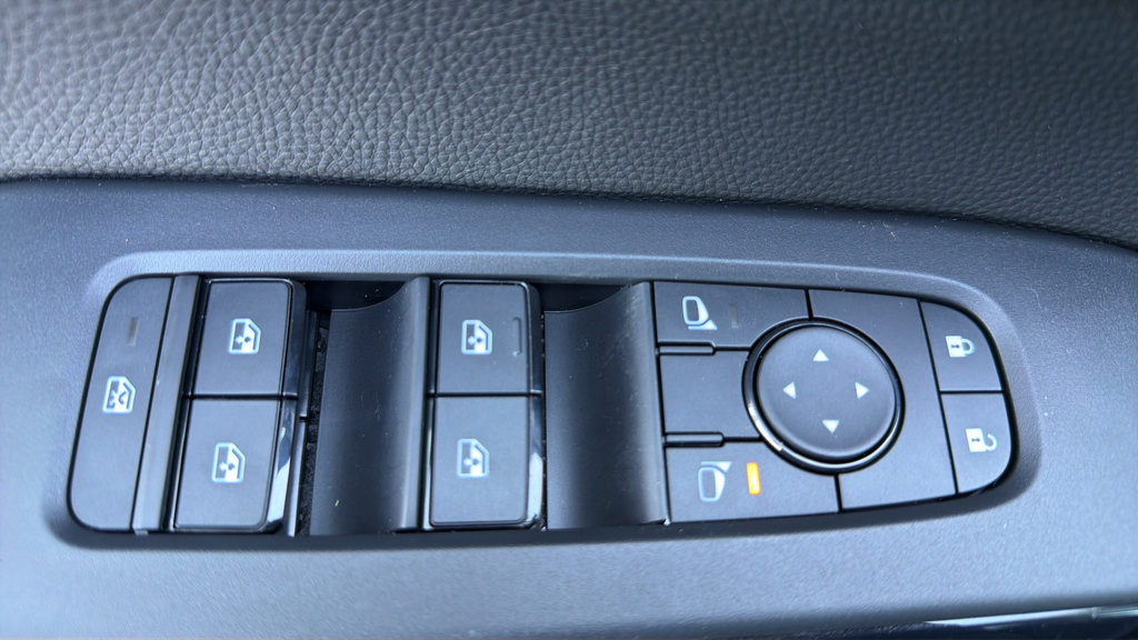 New 2026 Nissan Pathfinder SV AWD/4WD image 24