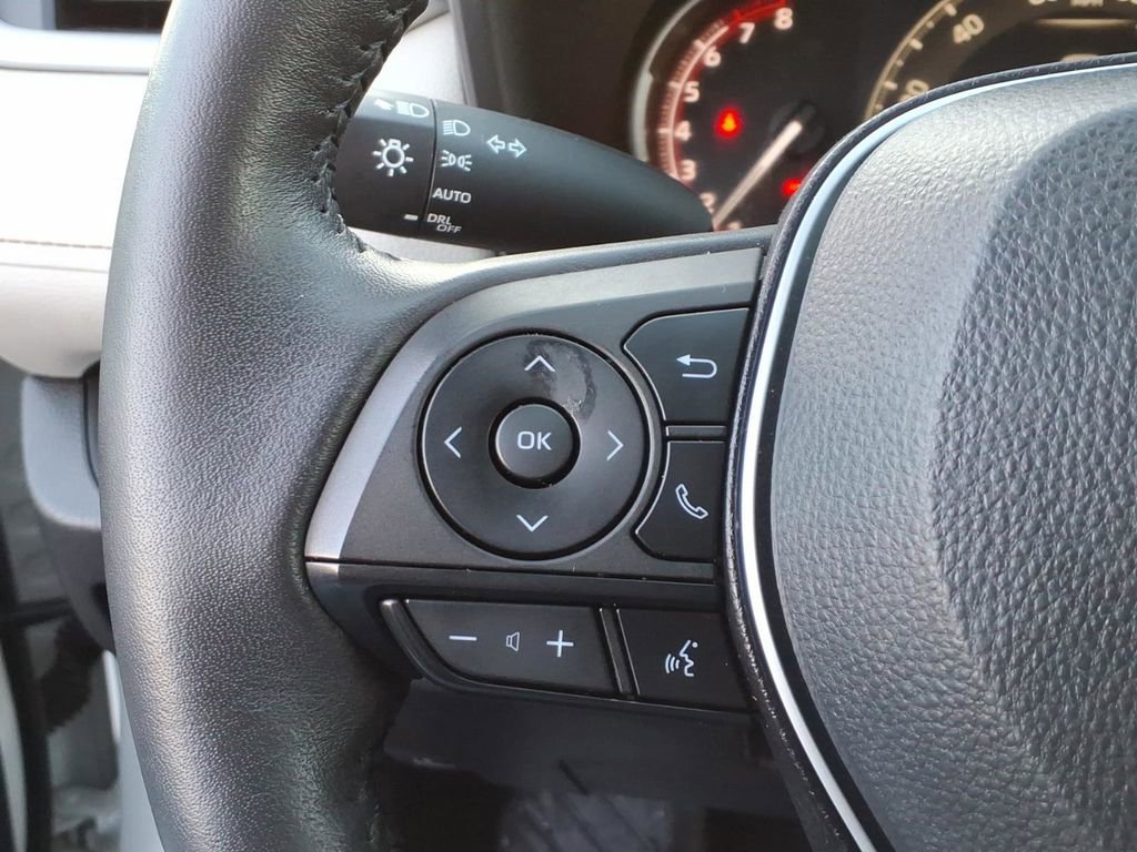 Certified 2023 Toyota RAV4 XLE w/ Convenience Package image 15