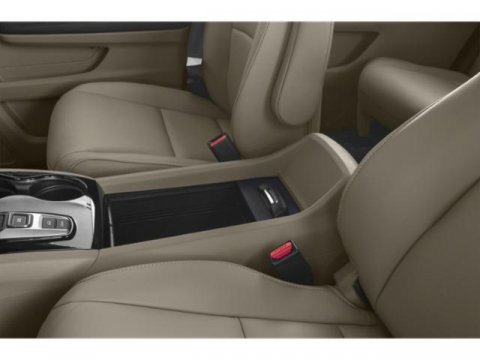 Used 2018 Honda Pilot Touring image 18