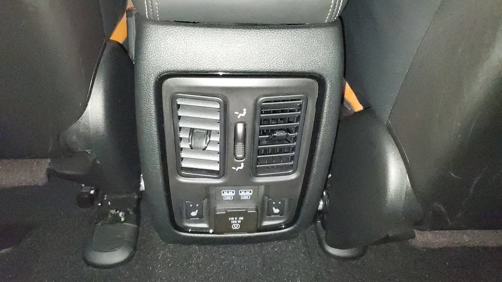 Used 2025 Dodge Durango SRT Hellcat AWD/4WD image 15