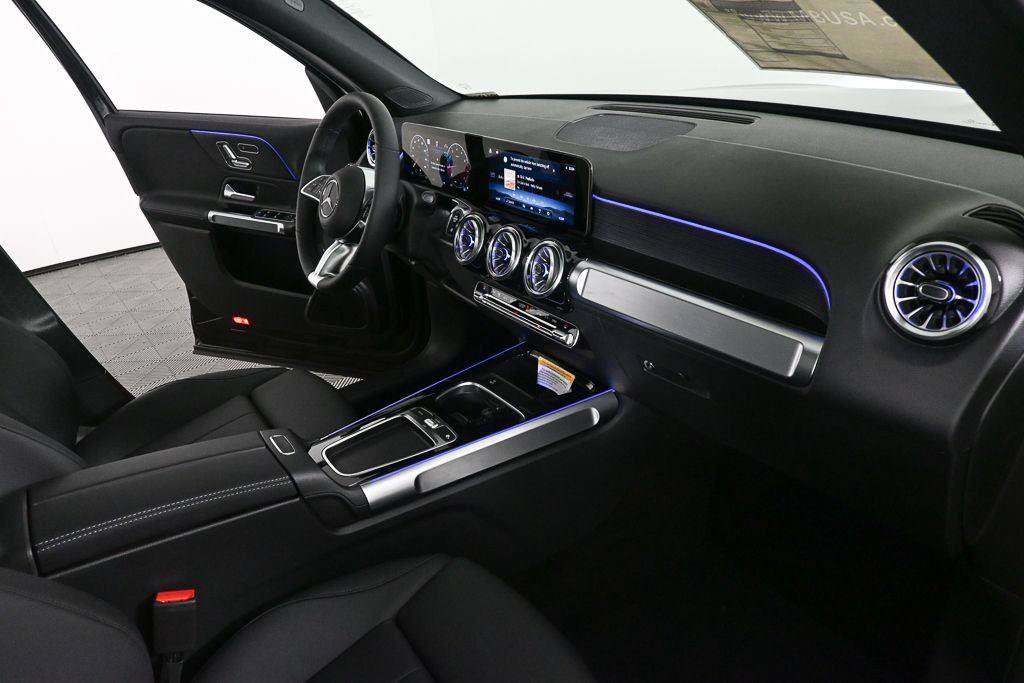 New 2026 Mercedes-Benz GLB 250 image 25