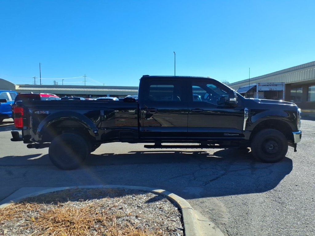 Used 2026 Ford F350 XLT w/ XLT Premium Package AWD/4WD image 6