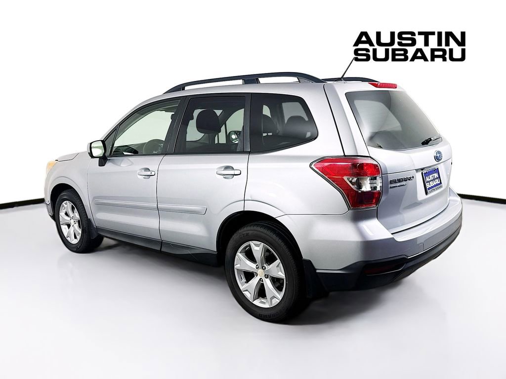 Used 2014 Subaru Forester 2.5i Premium w/ All-Weather Package AWD/4WD image 5