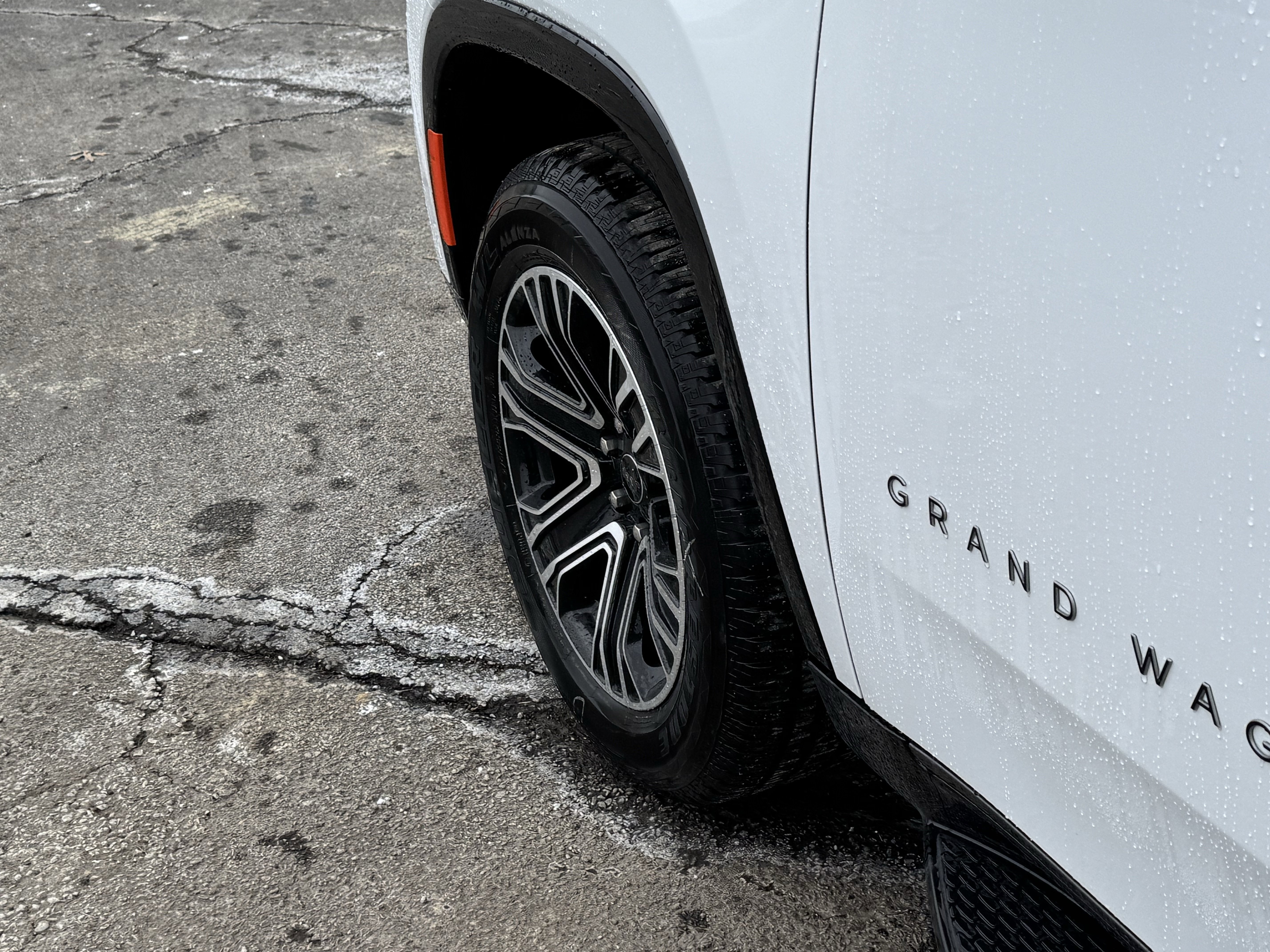 New 2026 Jeep Grand Wagoneer L 4WD image 5