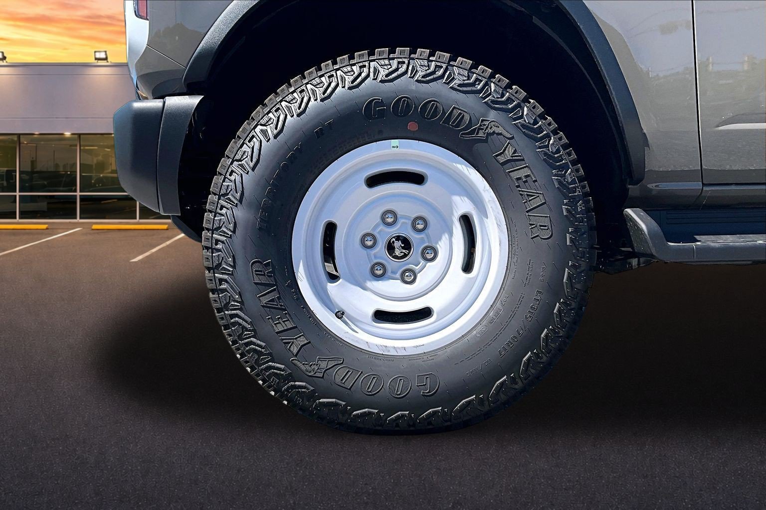 New 2026 Ford Bronco Heritage Edition AWD/4WD image 11