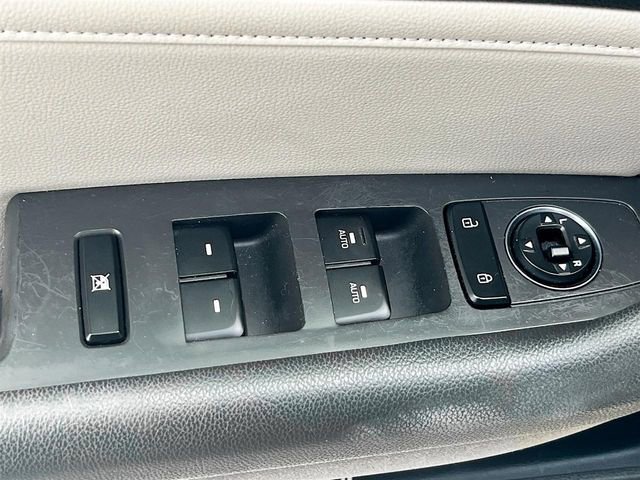 Used 2015 Hyundai Sonata Limited 2.0T FWD image 18