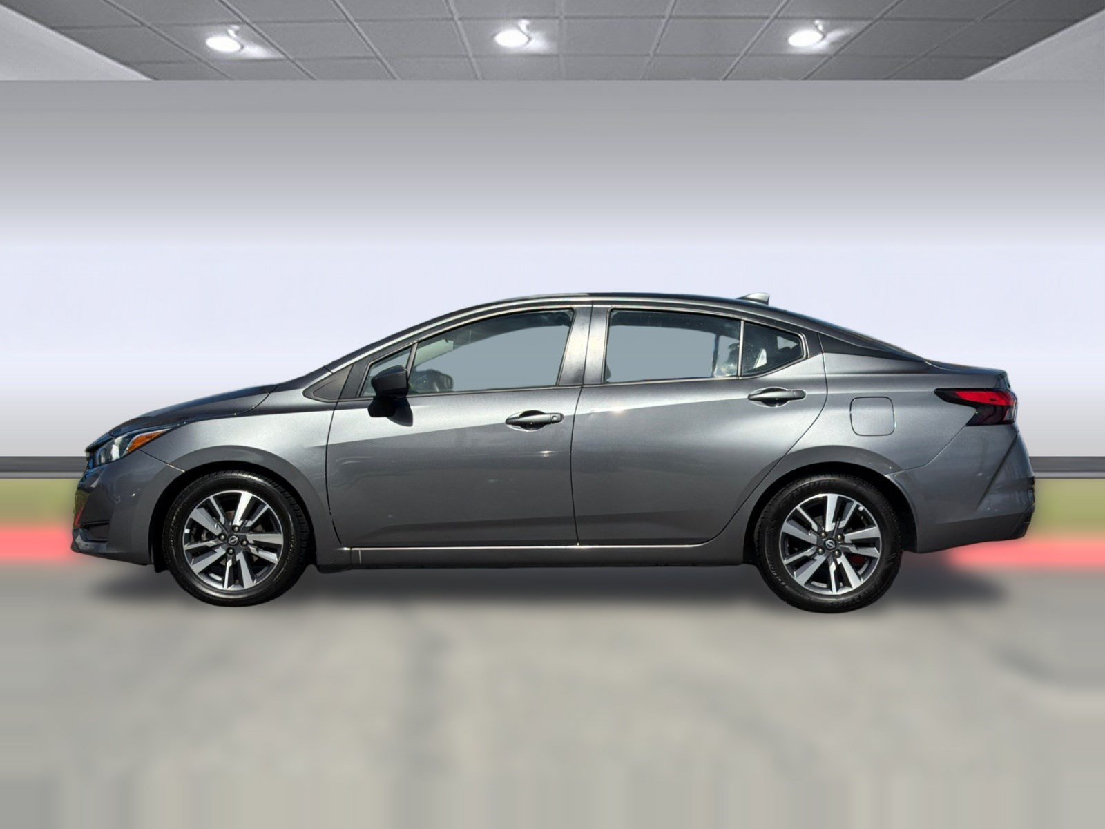 Used 2023 Nissan Versa SV FWD image 2