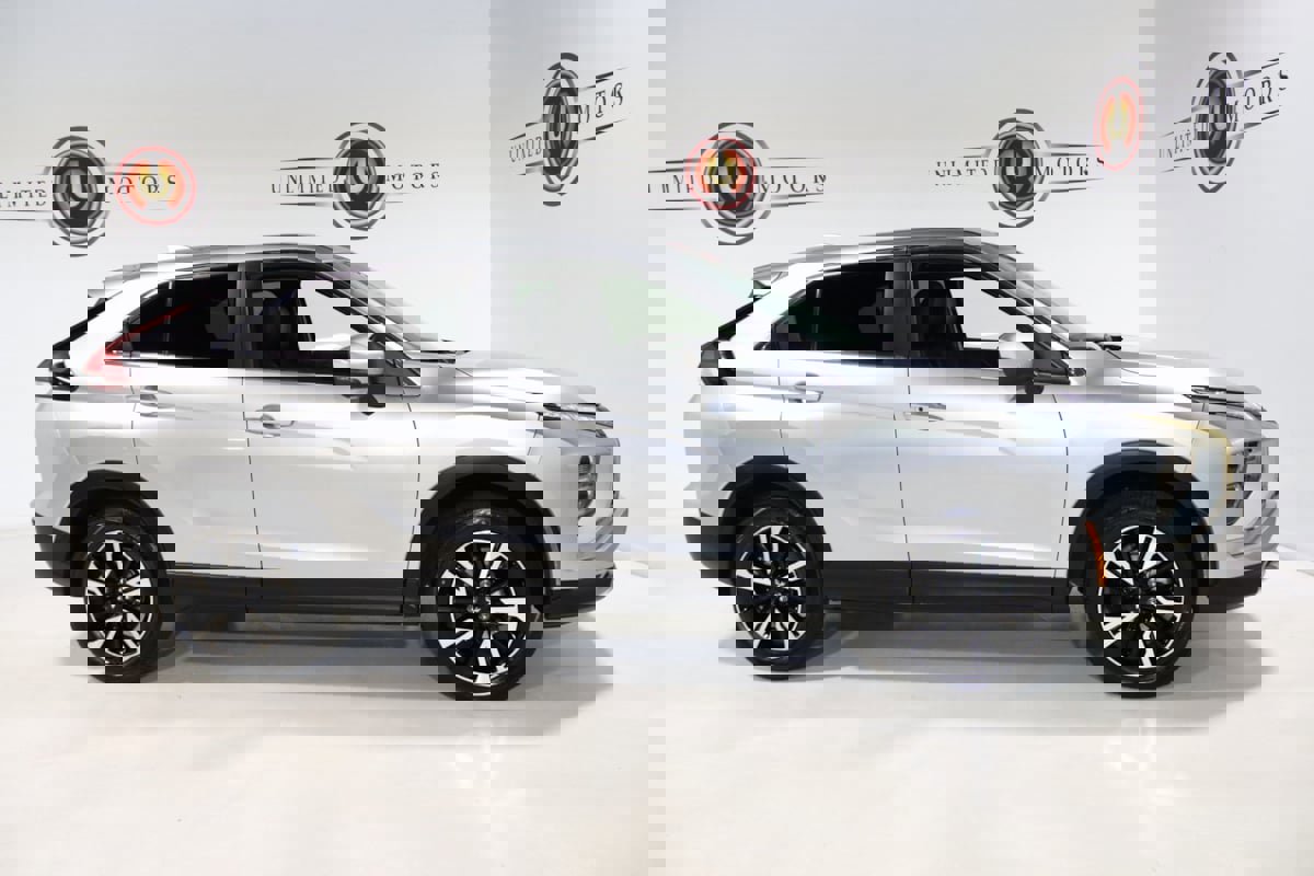Used 2025 Mitsubishi Eclipse Cross SE image 26