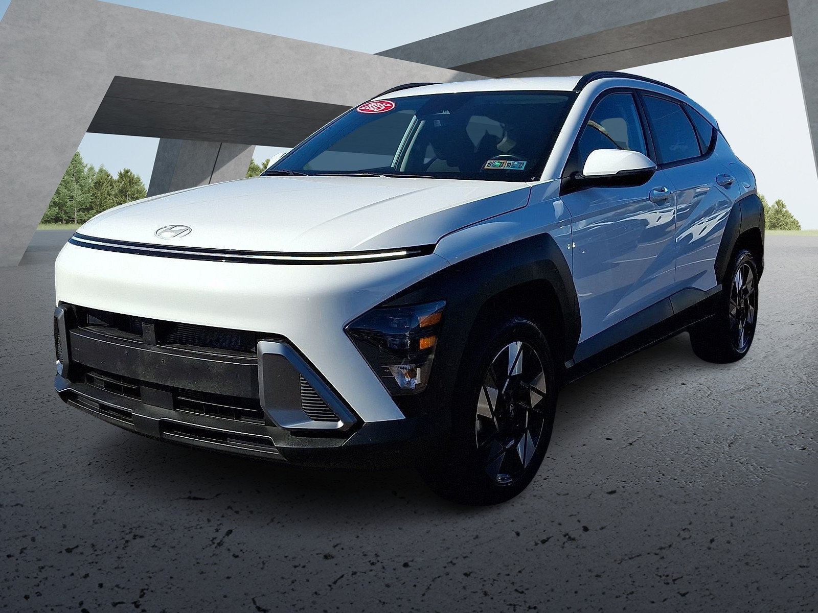 Used 2025 Hyundai Kona SEL AWD/4WD image 3