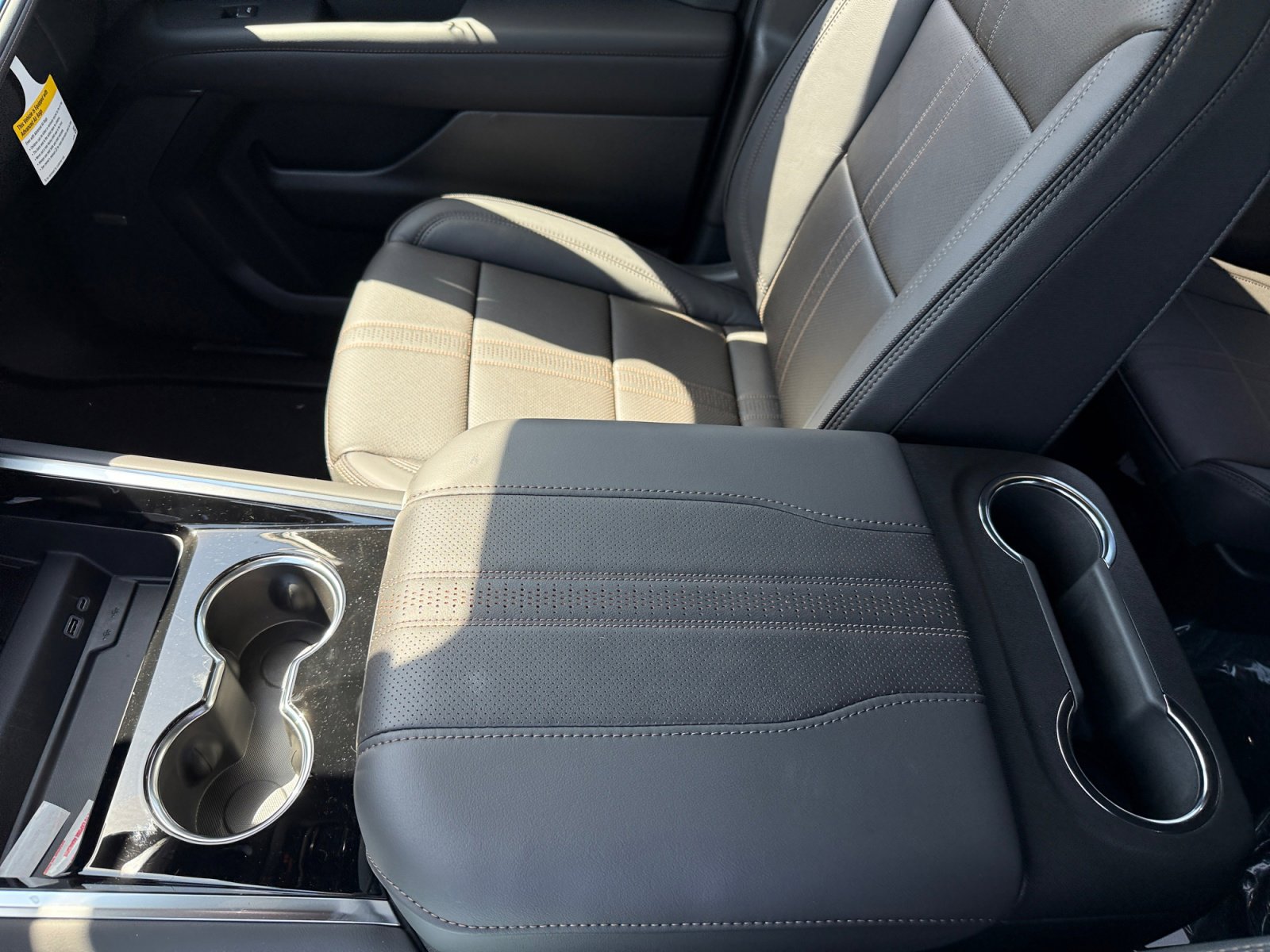 New 2026 Chevrolet Tahoe High Country AWD/4WD image 14