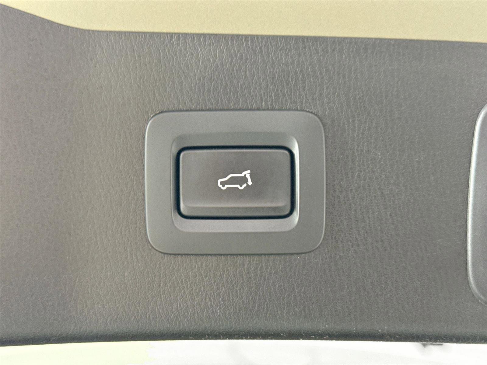 Certified 2024 MAZDA CX-5 Carbon Edition image 40