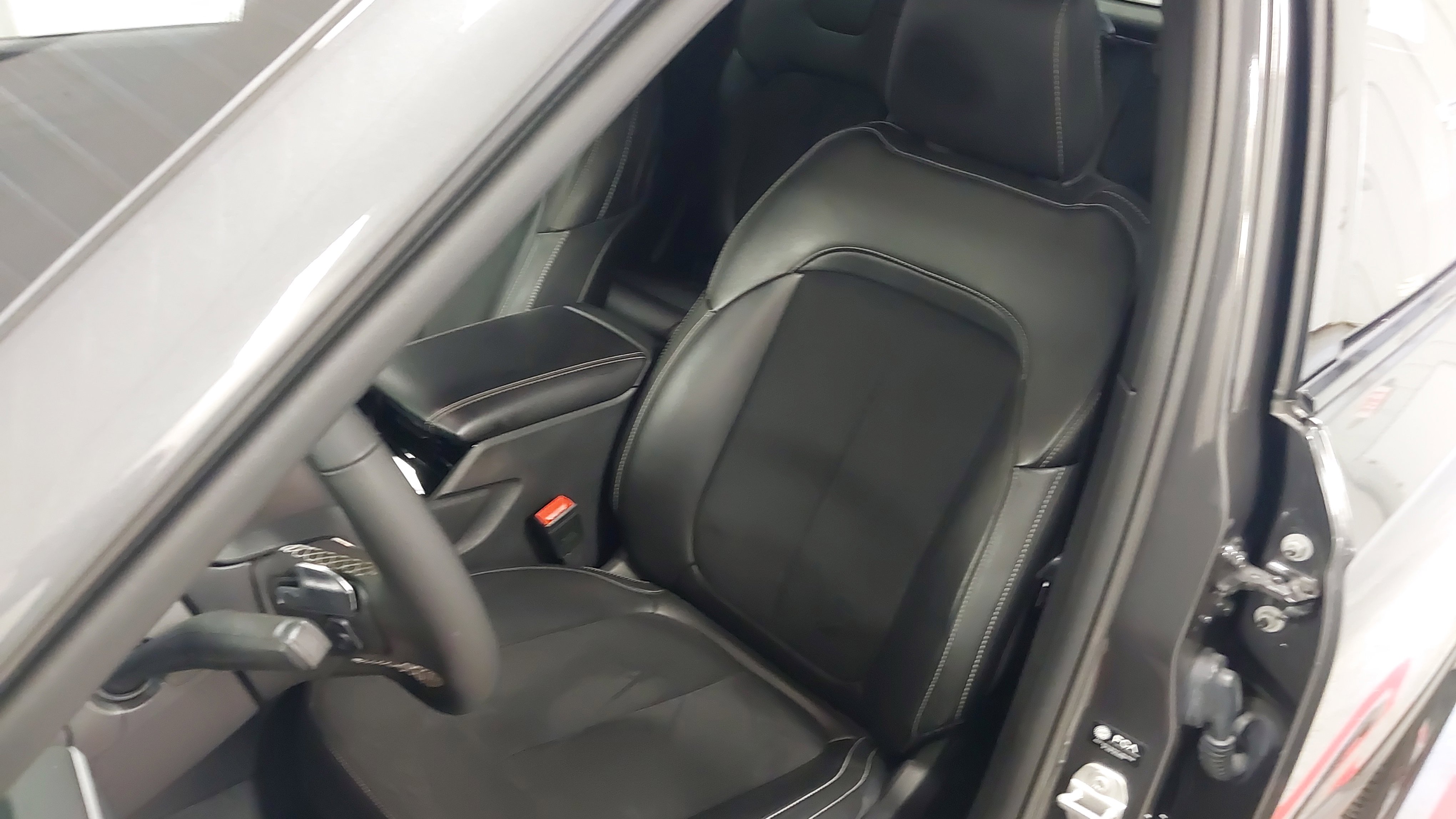 Used 2023 Jeep Grand Cherokee Altitude AWD/4WD image 22