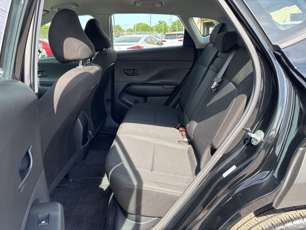 Used 2024 Hyundai Kona SE FWD image 15