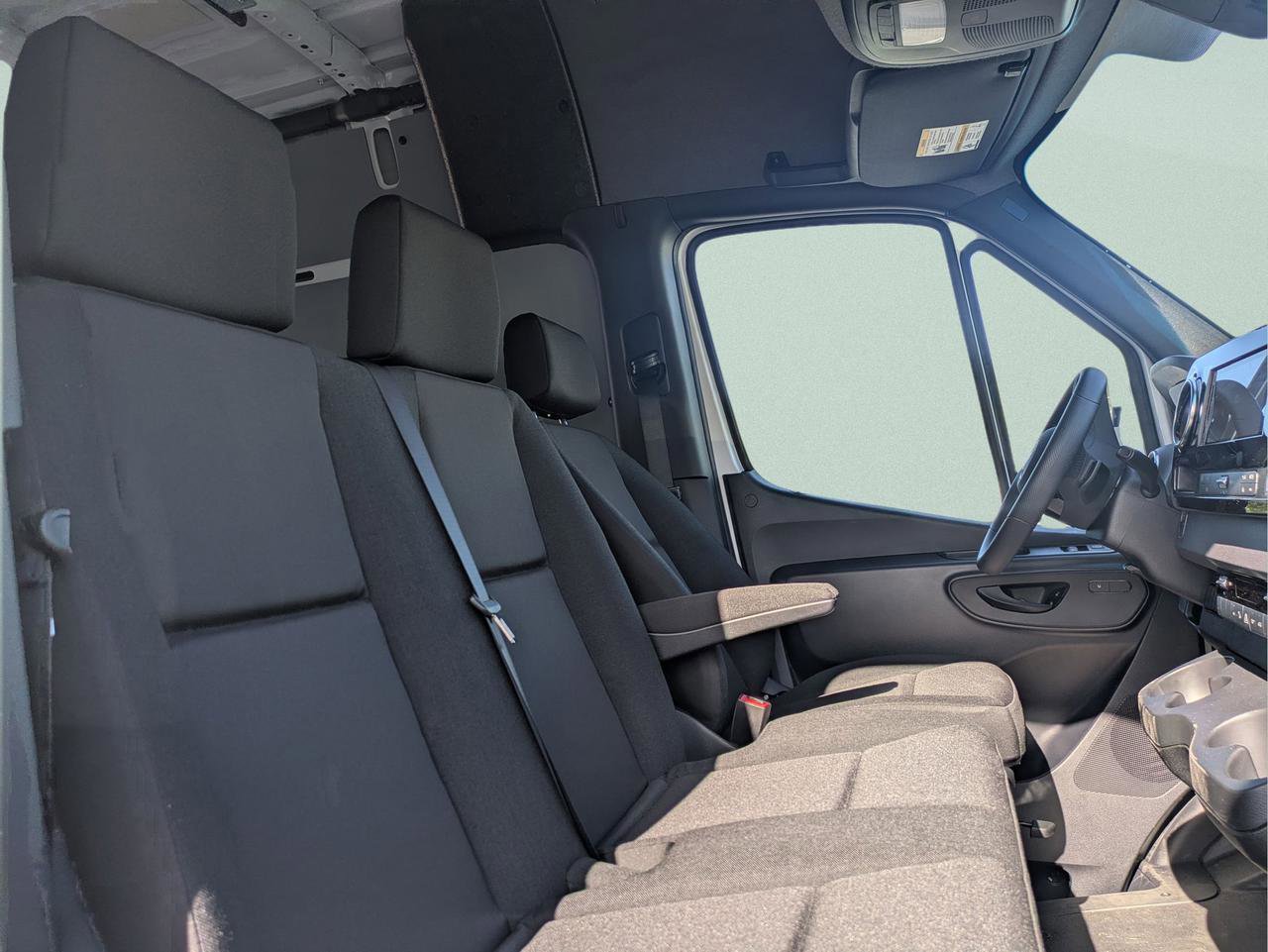 New 2025 Mercedes-Benz Sprinter 2500 image 7