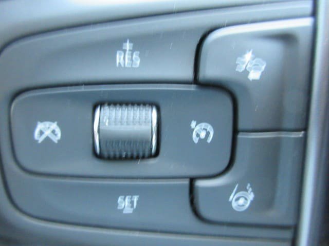 Used 2023 GMC Yukon XL Denali Ultimate AWD/4WD image 26