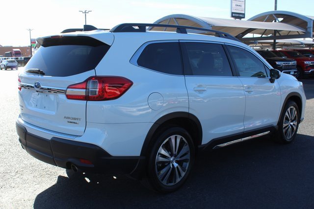 Used 2019 Subaru Ascent Limited w/ Popular Package #2 image 3