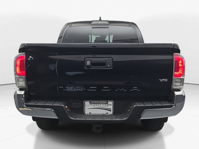 Used 2020 Toyota Tacoma TRD Off-Road image 8