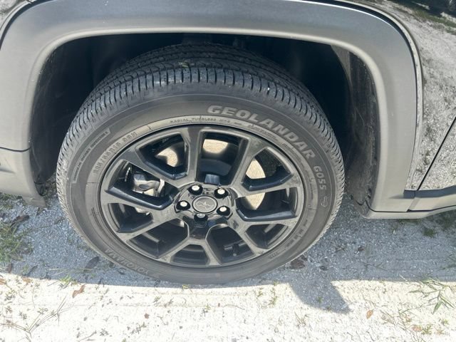 Used 2026 Jeep Compass Latitude AWD/4WD image 19