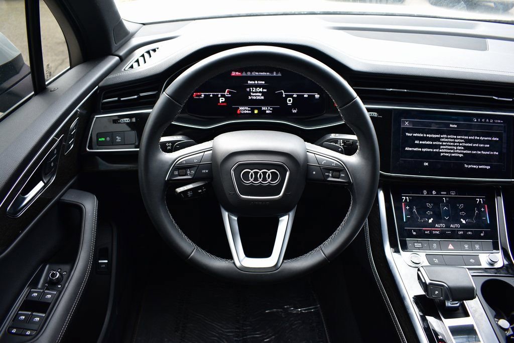 Used 2025 Audi Q7 3.0T Premium Plus image 41