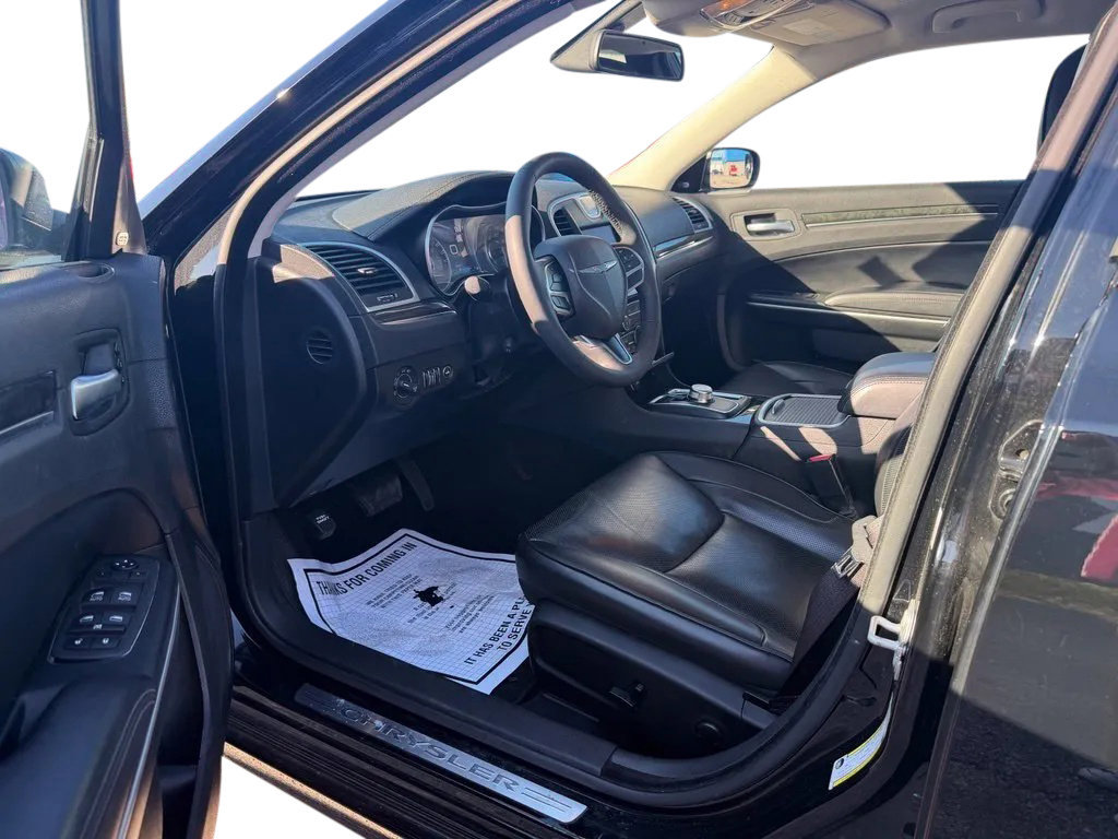 Used 2023 Chrysler 300 Touring L w/ Comfort Group AWD/4WD image 11