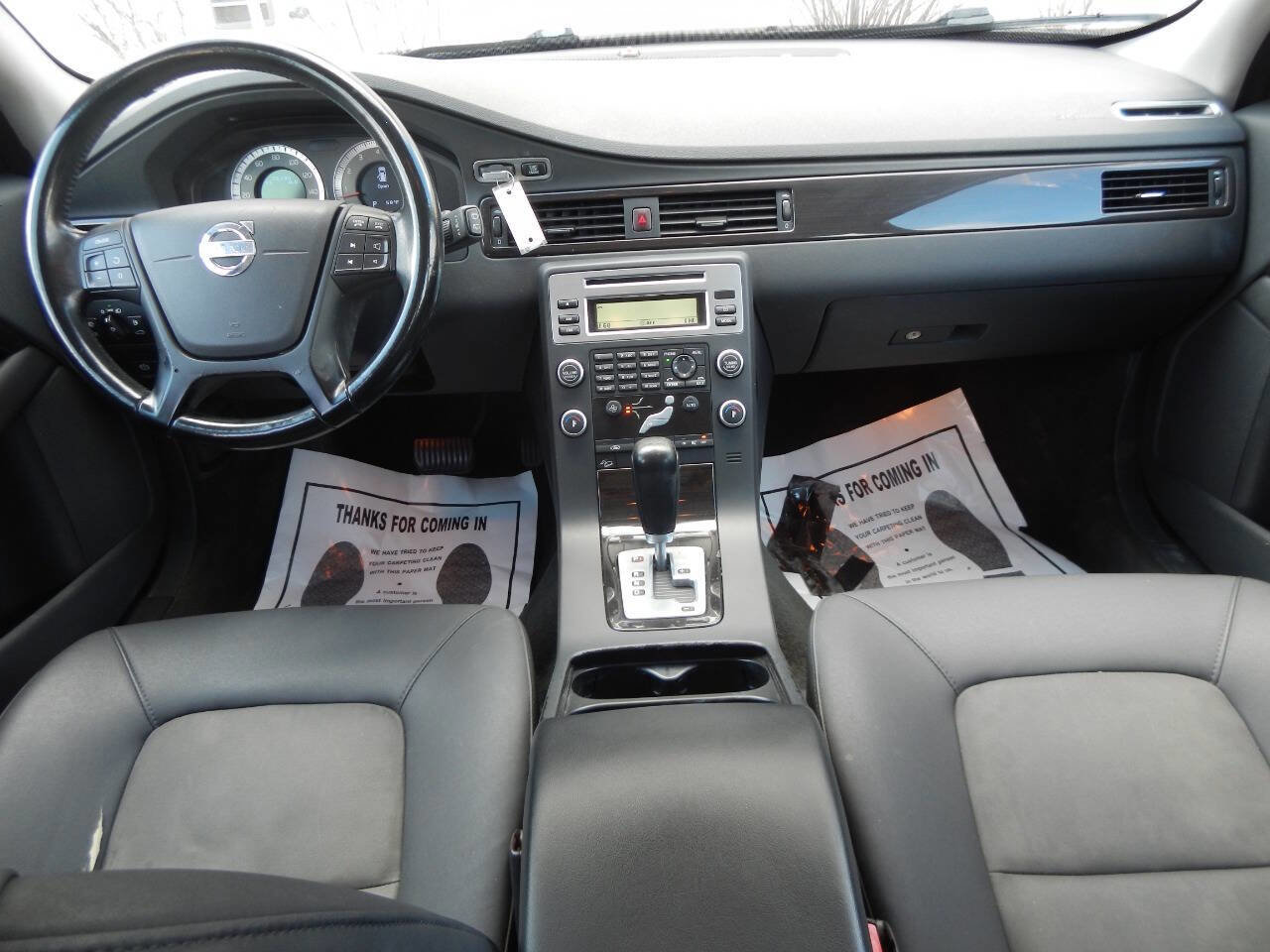 Used 2010 Volvo XC70 3.2 image 2