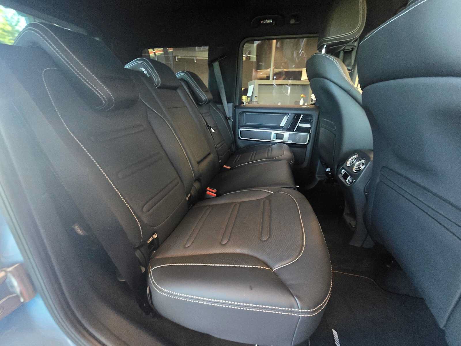New 2026 Mercedes-Benz G 550 image 12