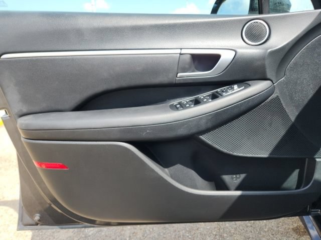 Used 2025 Hyundai Sonata SEL FWD image 24