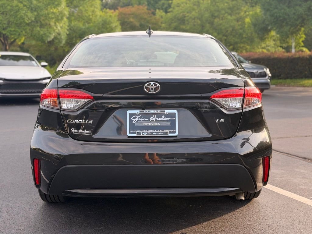 Used 2021 Toyota Corolla LE FWD image 13