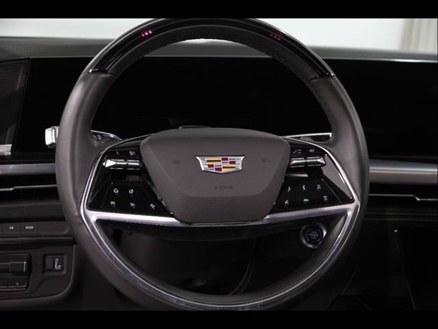 Certified 2025 Cadillac Escalade Sport w/ LPO, ONYX Package AWD/4WD image 8