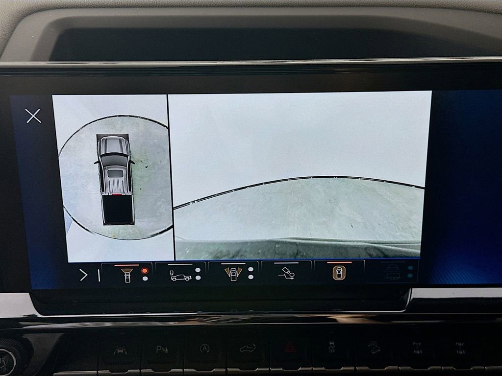 Used 2025 Chevrolet Silverado 1500 ZR2 w/ Technology Package image 20