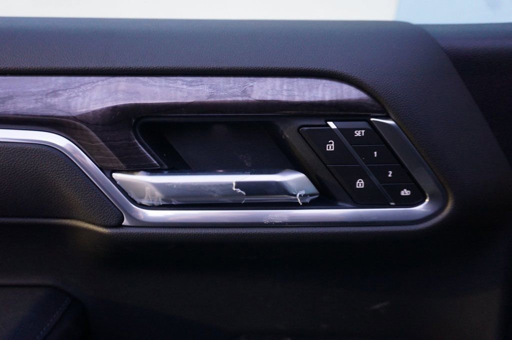 New 2026 Chevrolet Silverado 1500 LTZ w/ Z71 Off-Road Package image 24