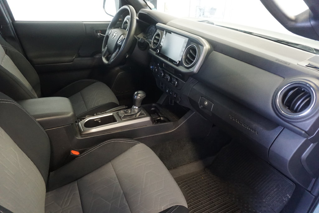 Certified 2023 Toyota Tacoma TRD Off-Road w/ Black Out Package (TMS) AWD/4WD image 22