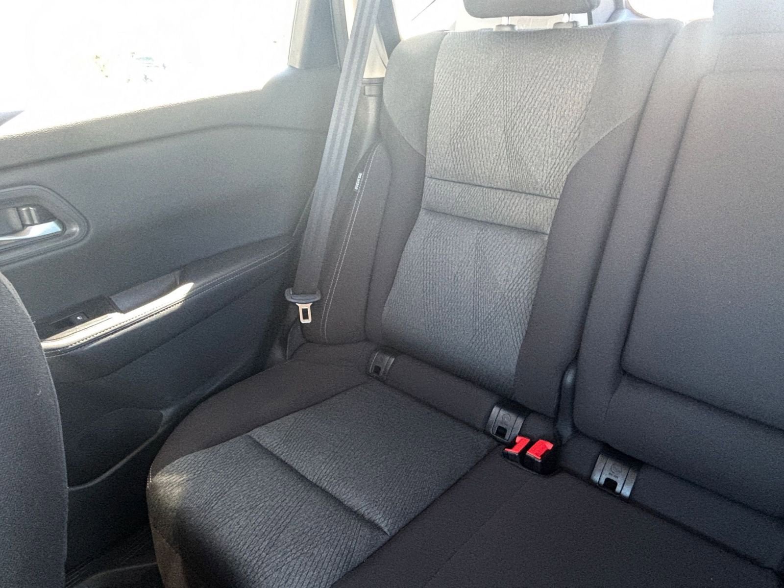 Used 2025 Nissan Rogue SV image 38