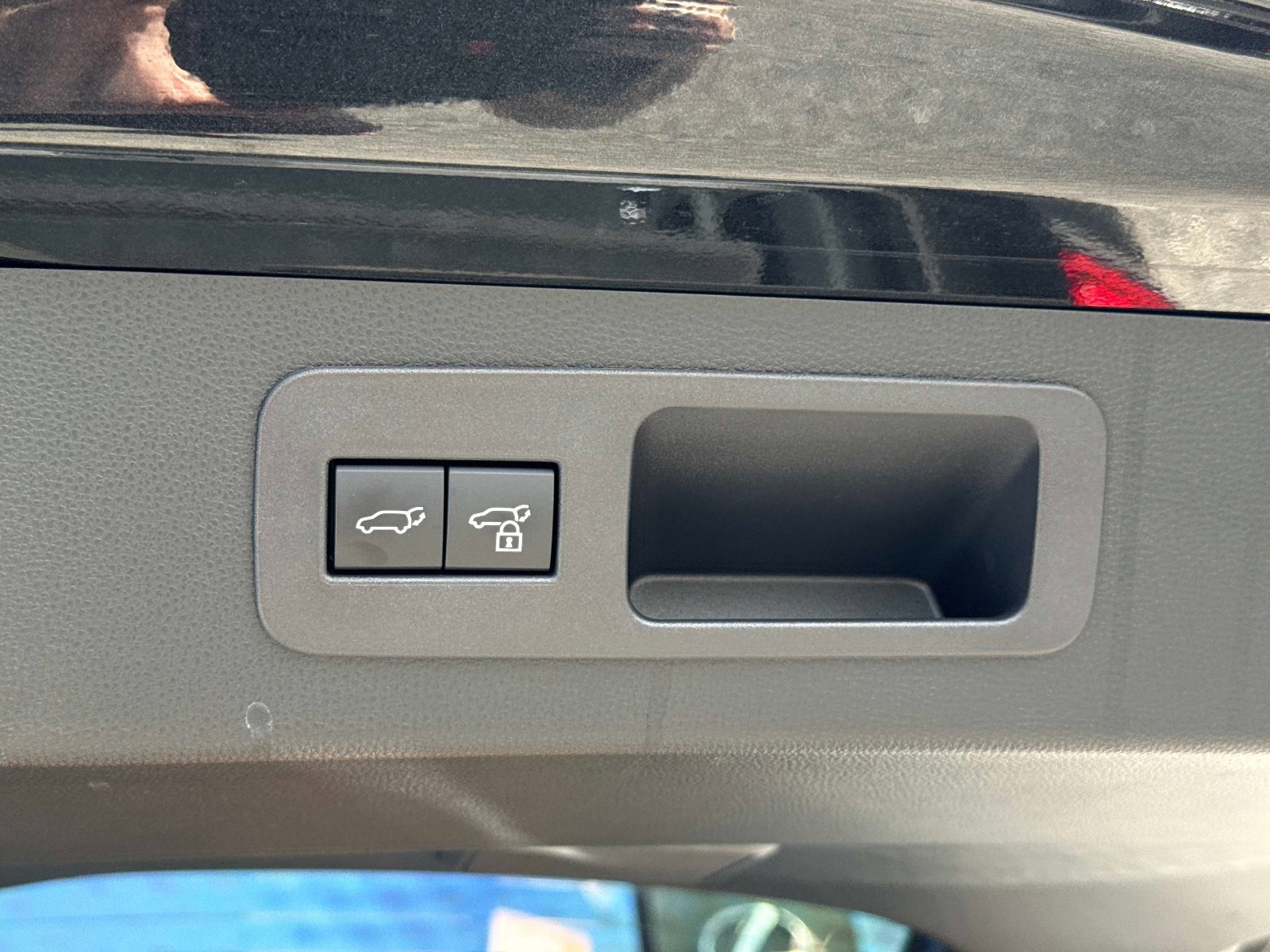 Certified 2025 Lexus LX 700h Overtrail image 12