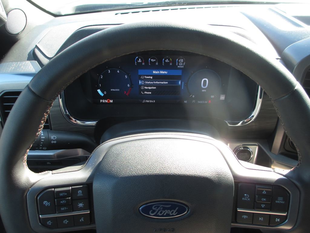 Used 2025 Ford F150 Lariat w/ Equipment Group 501A Mid AWD/4WD image 31