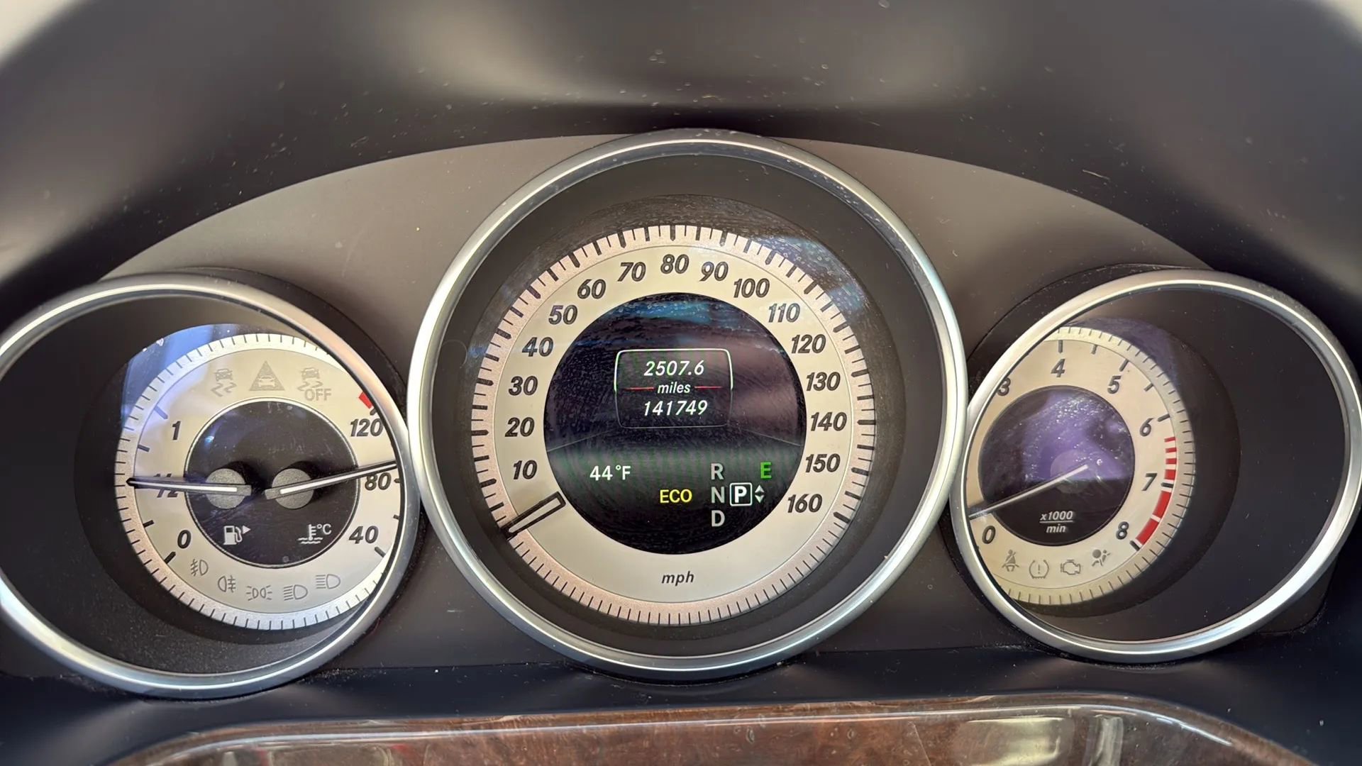 Used 2014 Mercedes-Benz E 350 4MATIC Sedan image 33