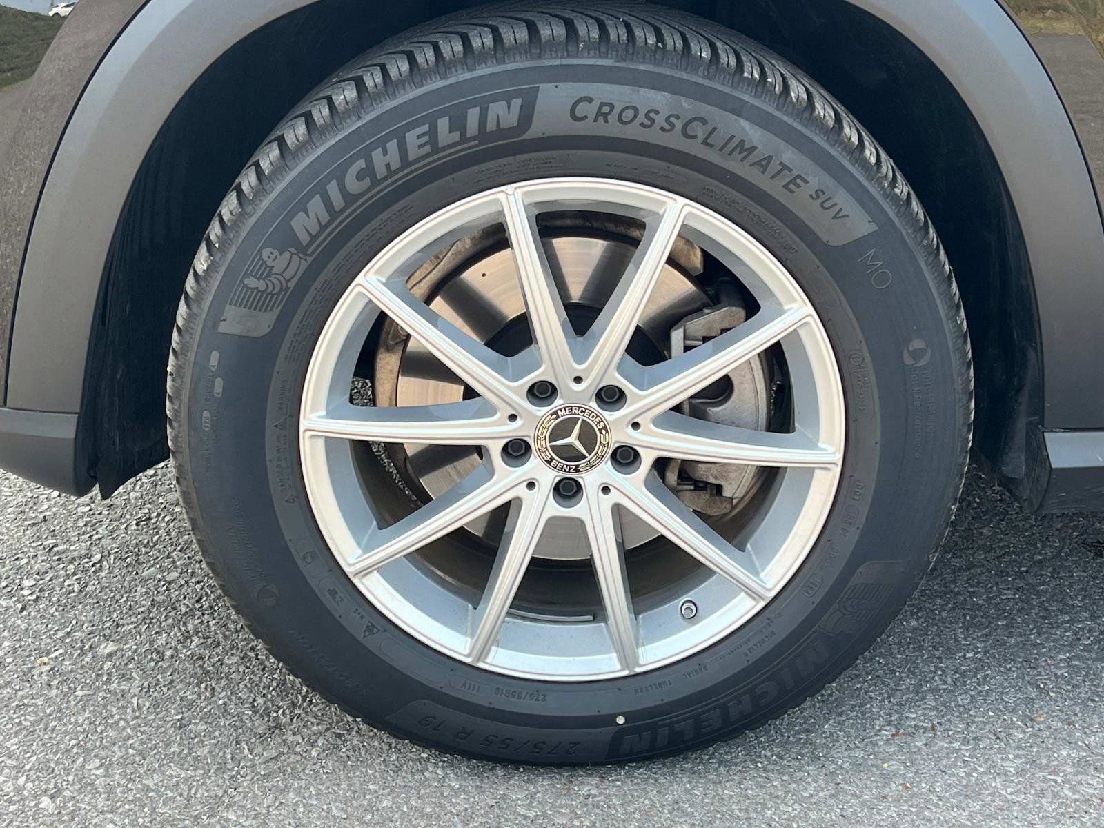 Certified 2025 Mercedes-Benz GLE 350 4MATIC image 12