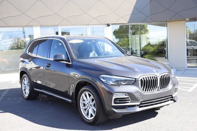 Used 2021 BMW X5 xDrive40i w/ Convenience Package AWD/4WD image 1
