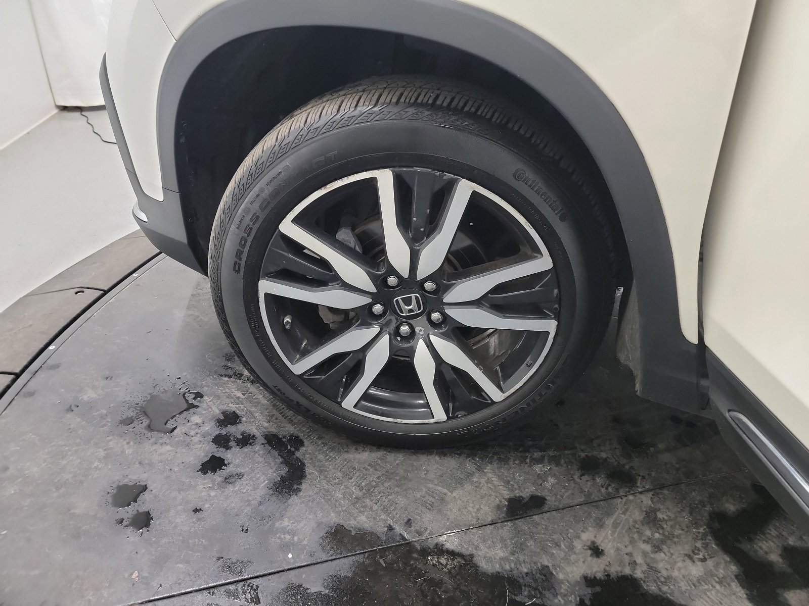 Used 2019 Honda Pilot Elite image 30