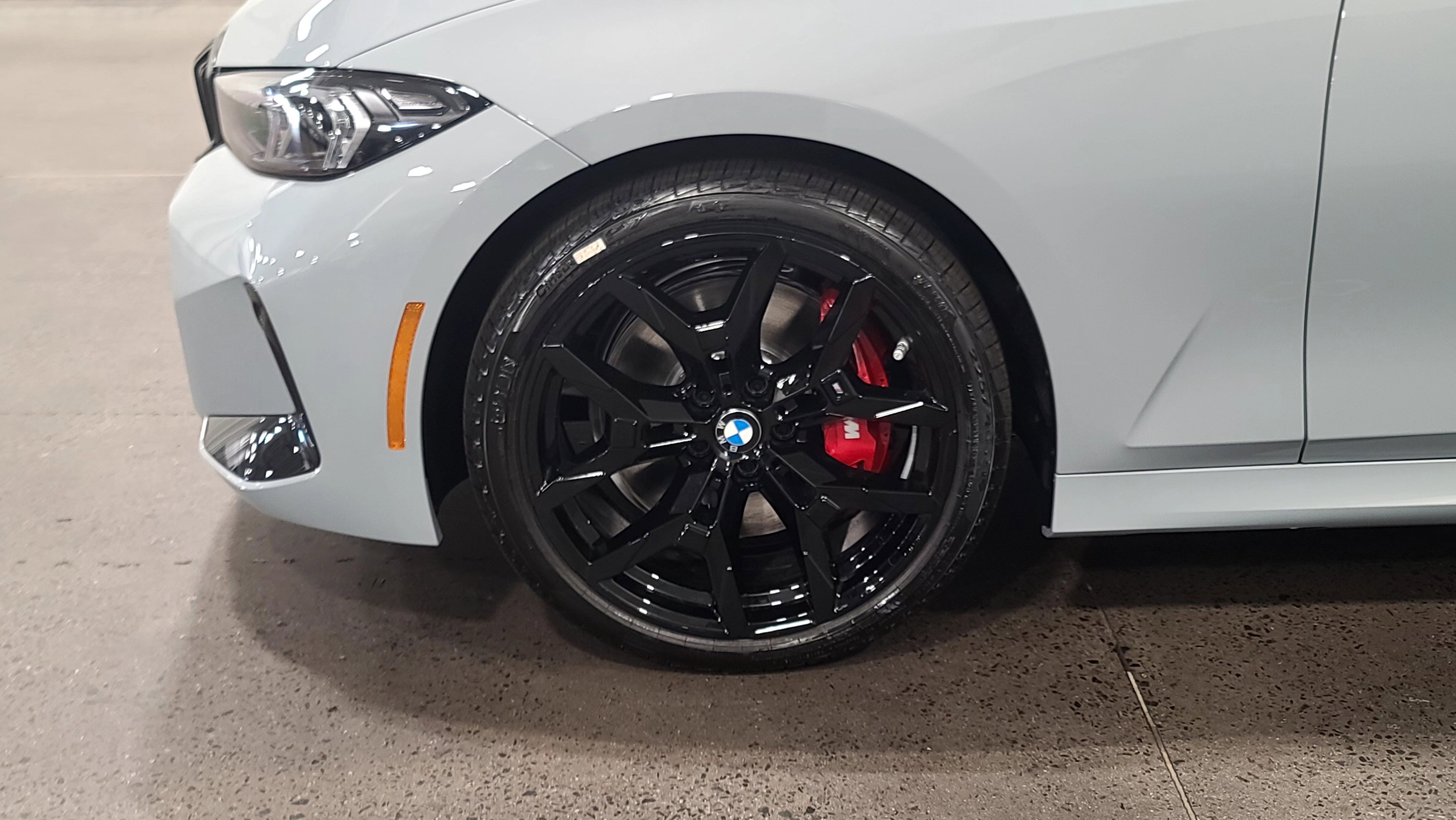 New 2026 BMW 330i Sedan w/ M Sport Package image 10