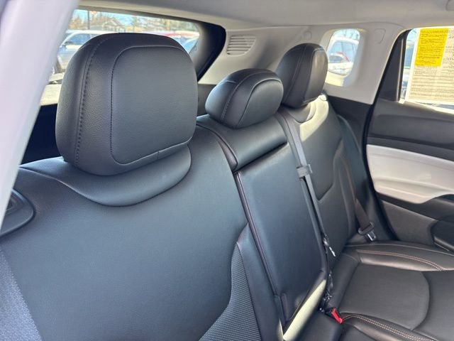 Certified 2022 Jeep Compass Limited image 16