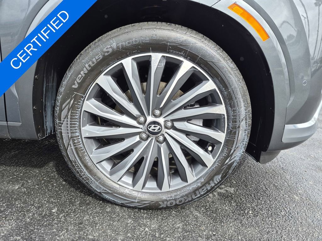 Used 2024 Hyundai Palisade Calligraphy image 9