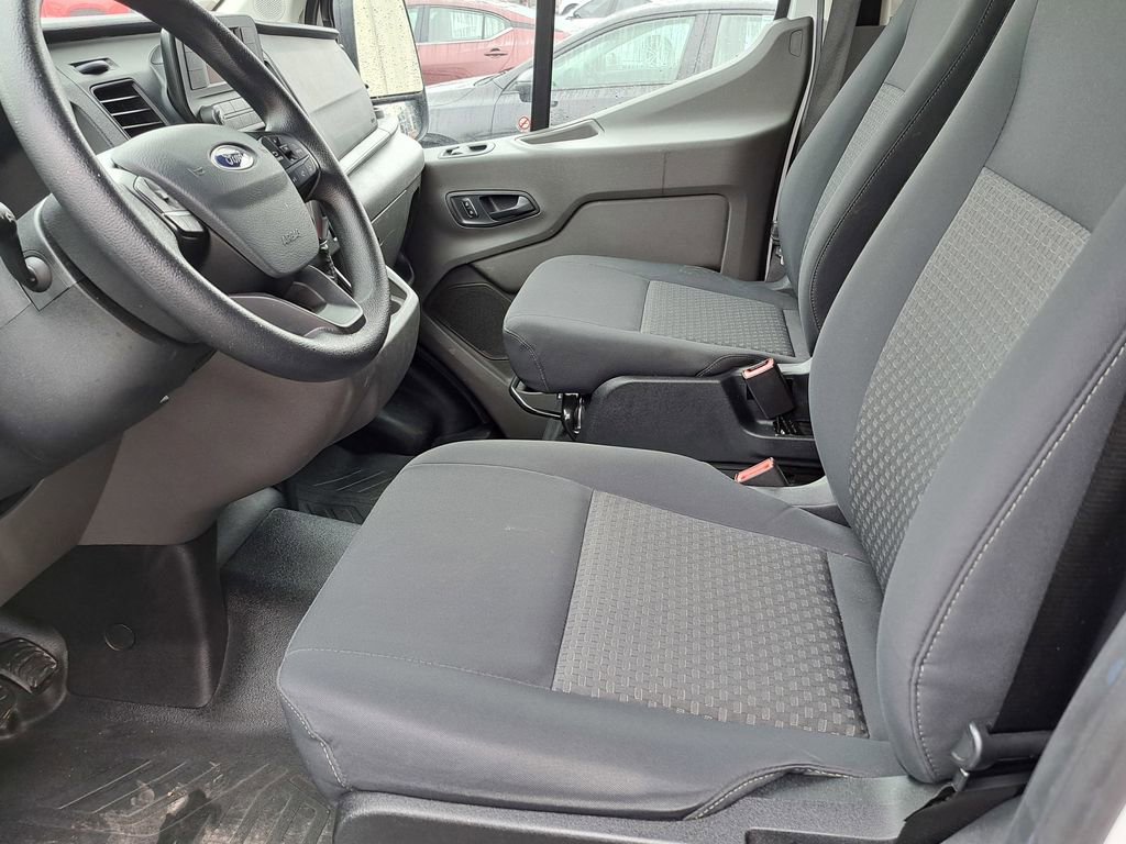 Used 2024 Ford Transit 250 Low Roof w/ Exterior Upgrade Package image 10
