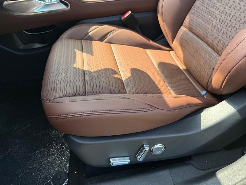 New 2026 Lincoln Nautilus Reserve w/ Jet Appearance Package AWD/4WD image 22