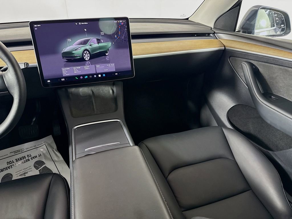 Used 2023 Tesla Model Y Long Range image 25
