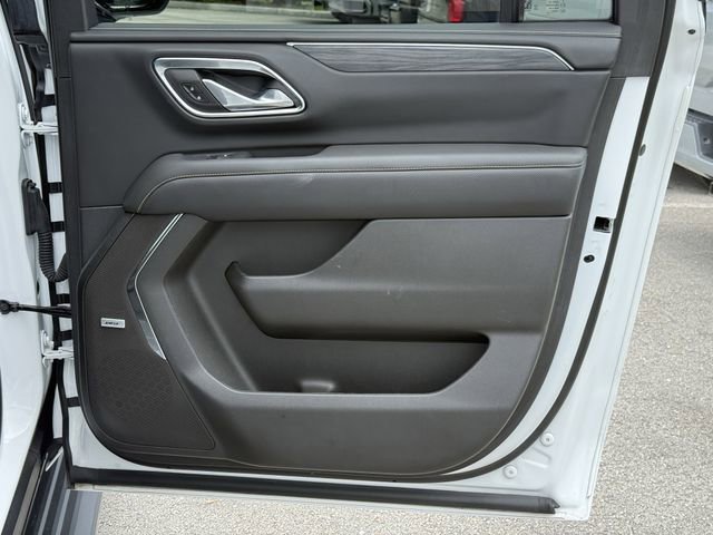 Used 2024 GMC Yukon XL SLT RWD image 36